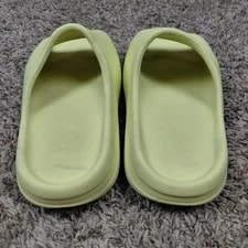 Yeezy Slide Glow Size 8 Comfort Slides No Box 4