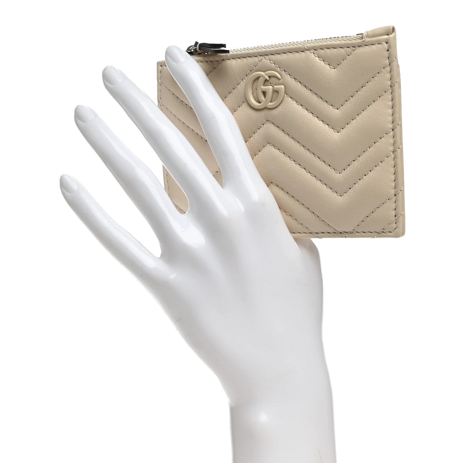 Matelasse Monochrome GG Marmont Zip Key Pouch New Ivoire 2