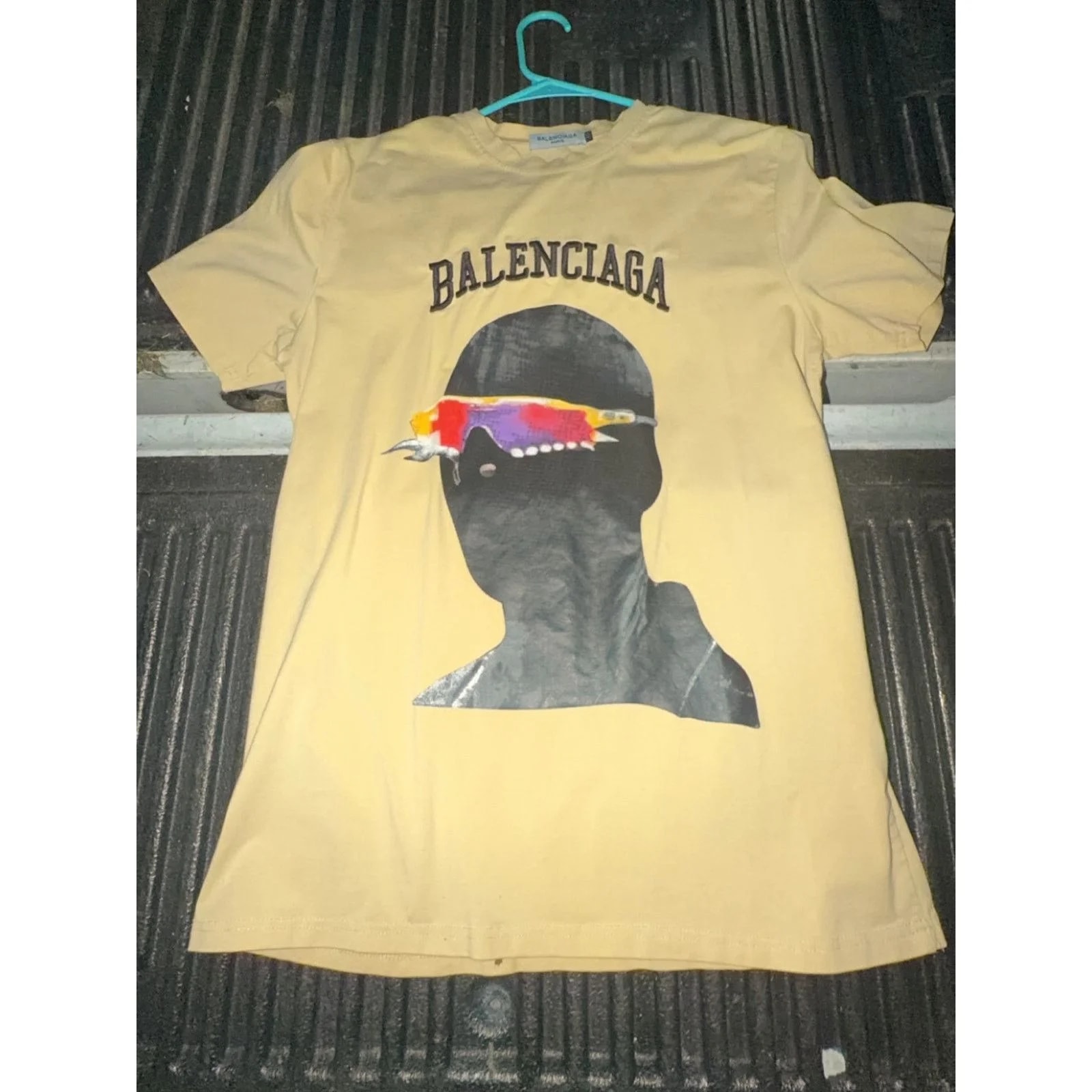 Balenciaga — Balenciaga Graphic Headprint Short Sleeve Tee — streetwear — resale