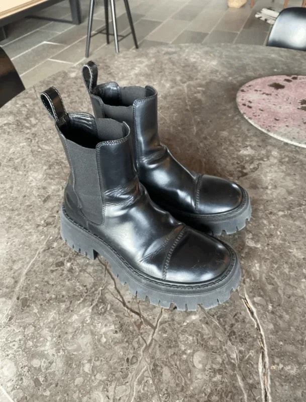 Balenciaga — Balenciaga Tractor — Designer Shoe — resale