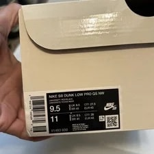 Nike SB Dunk Low "Nardwuar" 2025 - Size 9.5 - ii1493 600 (12622-25) 3