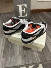 Nike SB Dunk Low X TightBooth . 3
