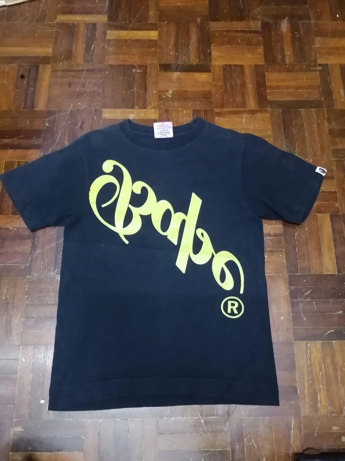 VINTAGE BAPE VERY RARE 3