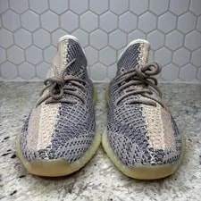 Size 12 - Yeezy Boost 350 V2 (GY7658) Light Use No Box 4