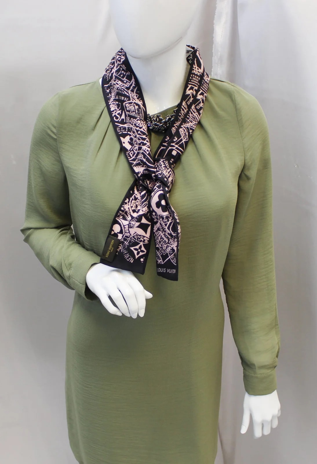 Louis Vuitton / Printed Bandeau Scarf 2