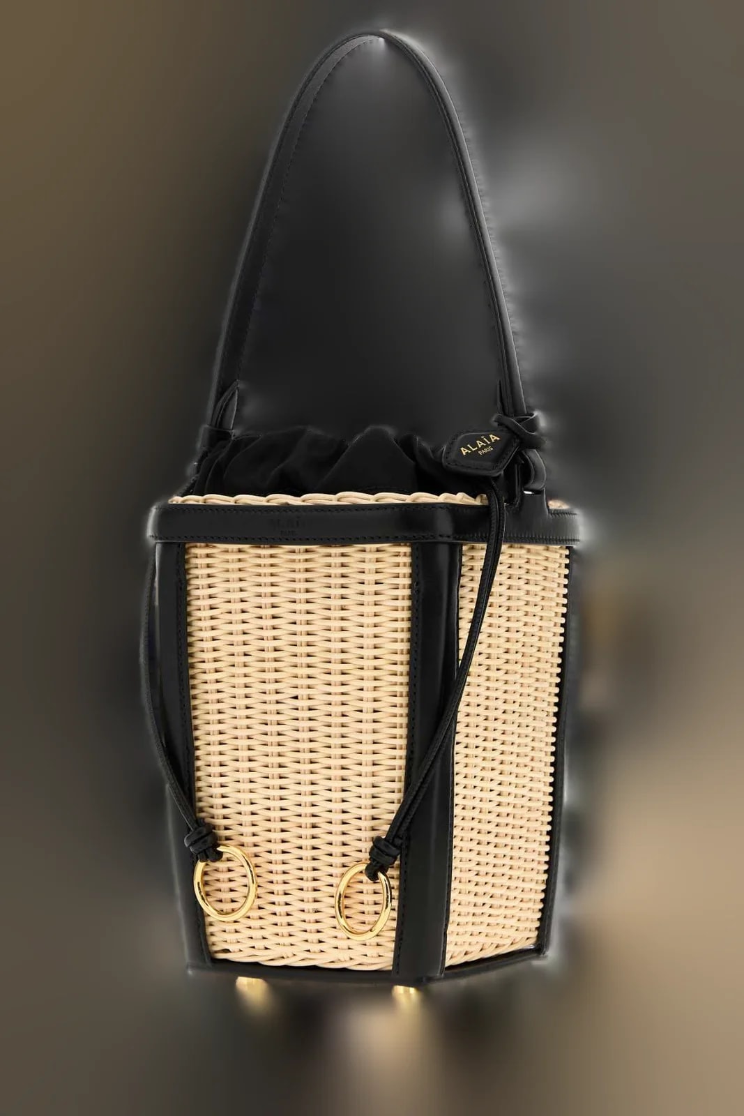 Alaia Bucket — 4