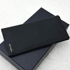 Prada Bifold Wallet Authentic 2