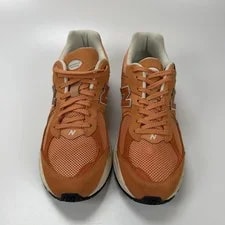 Size 9 - New Balance 2002R Infield 4