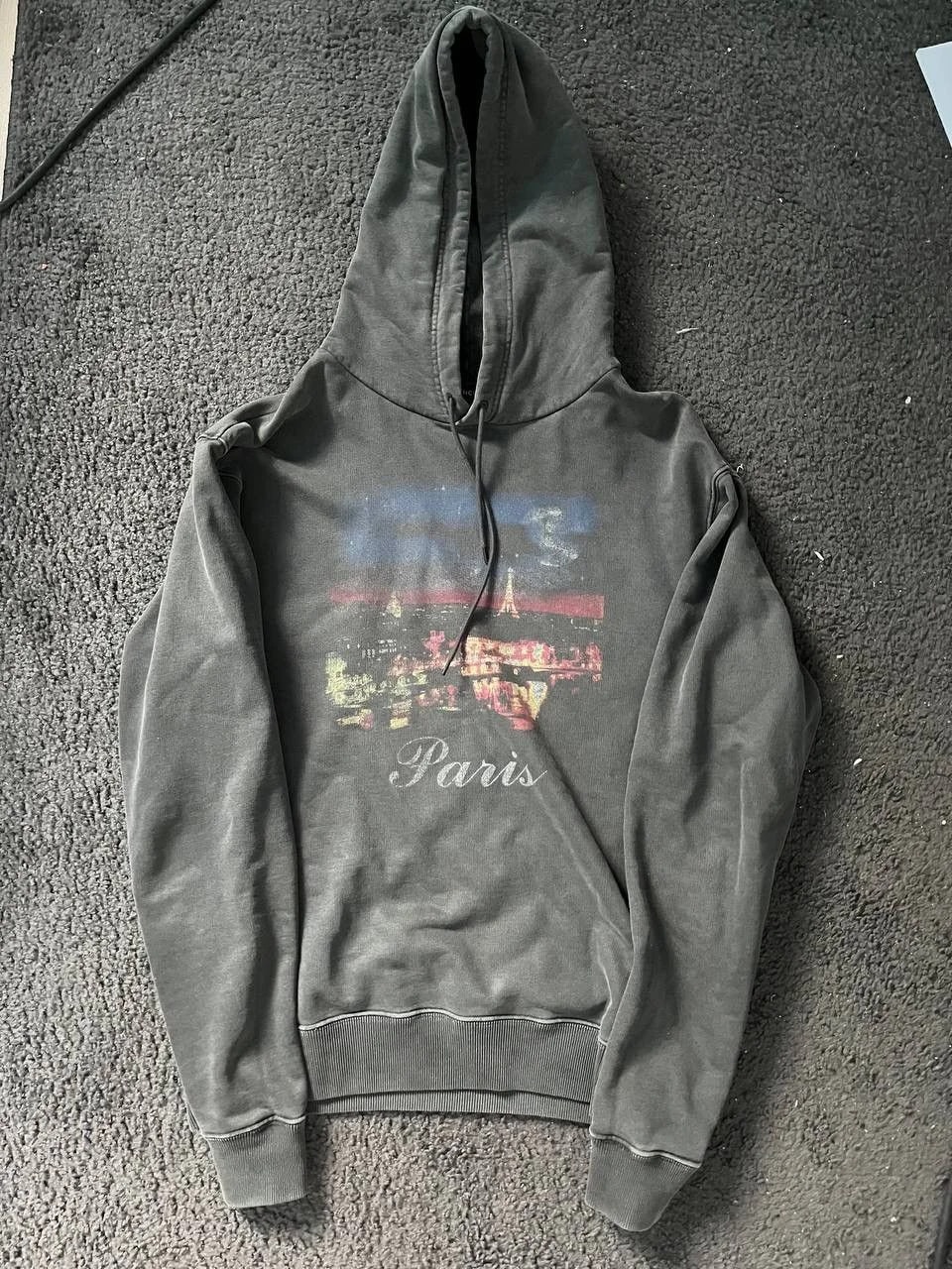 Balenciaga — f17 Balenciaga Paris Tourist Souvenir Hoddie Faded — streetwear — resale