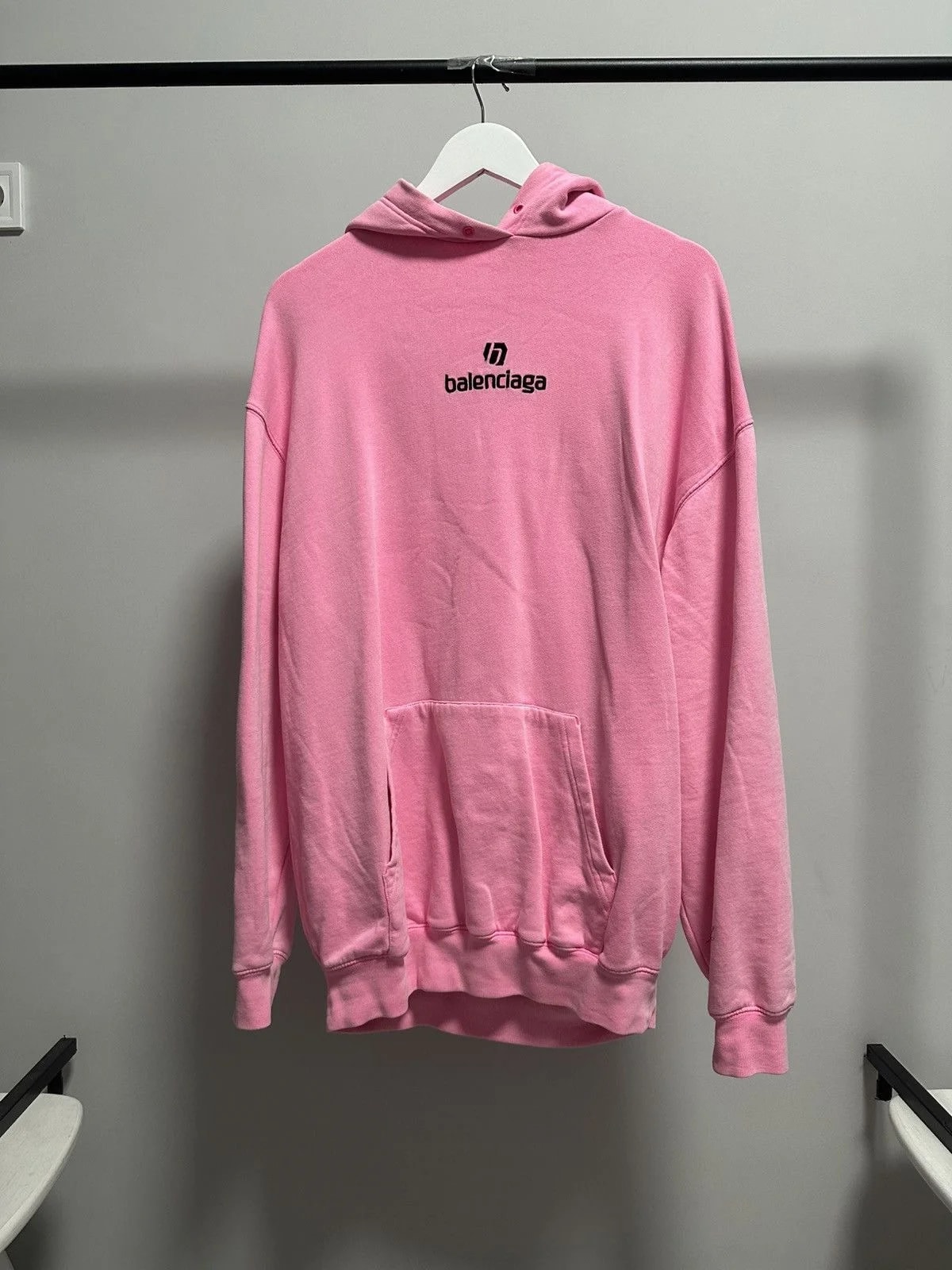 Balenciaga — Balenciaga Sponsor Logo Hoodie — streetwear — resale
