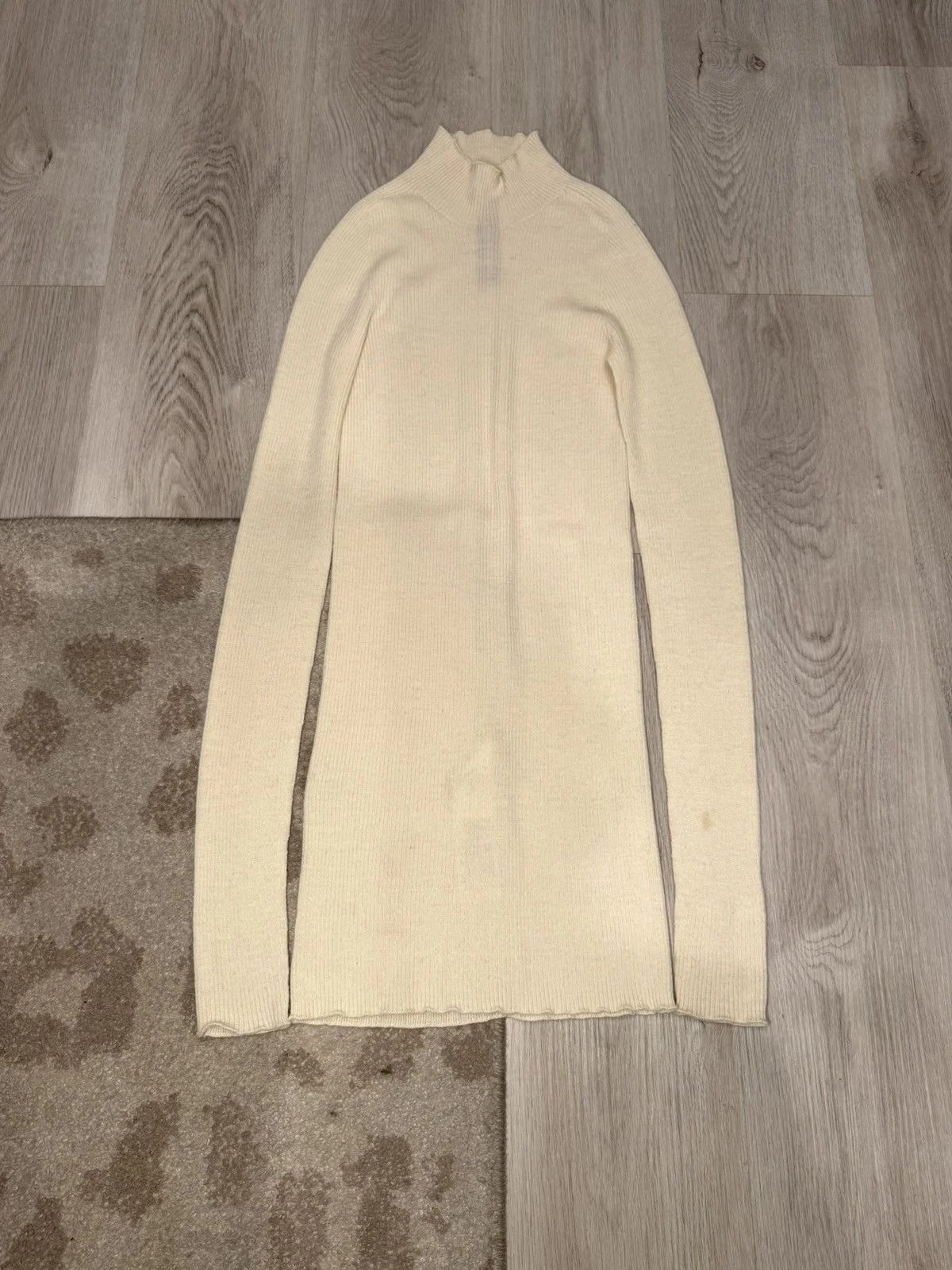 S/s 2022 Ribbed Turtleneck — streetwear — resale
