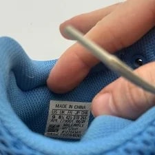 Yeezy Boost 700 Bright Size 9. GZ0541 / ’s . No Box 3