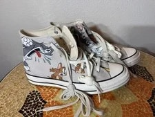 Converse (Sz; 11.5) Chuck Taylor Hi (A15111C) "Tom & Jerry" Classic ￼ 2