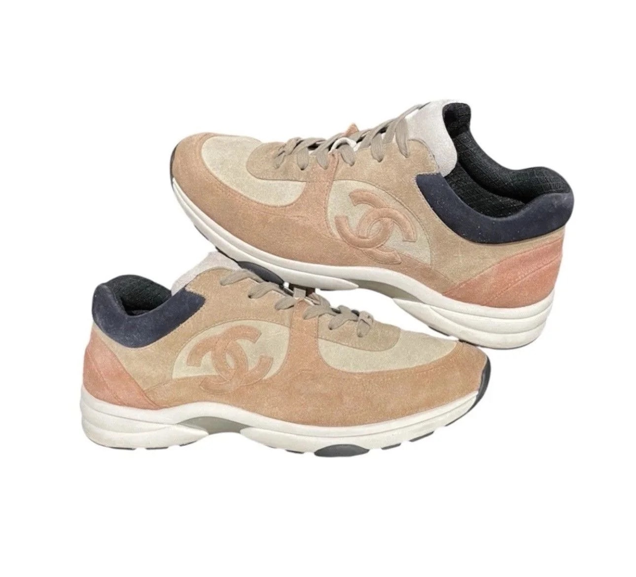Chanel — Chanel Runner CC — Sneaker — resale