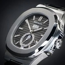 Patek Philippe Nautilus Annual Calendar & Moonphase | Ref. 5726A-001 | Full Set 4
