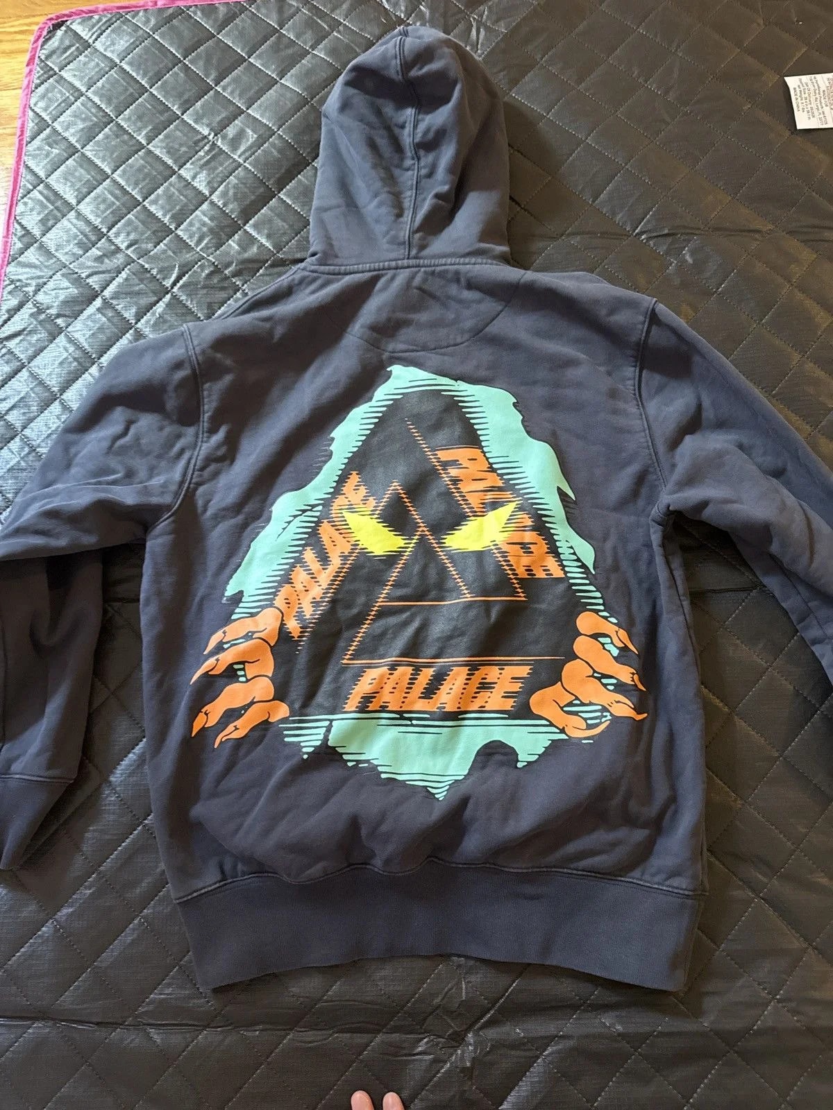 Palace — Palace Tri Ripper Hoodie — streetwear — resale