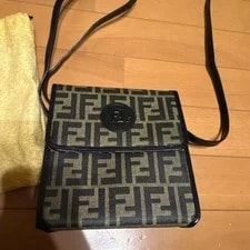 Fendi / With Serial Number Included 2