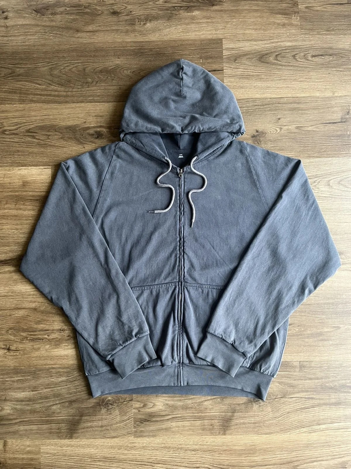 Yeezy — Yeezy Gap Zip Up Hoodie Poetic Size Large — streetwear — resale