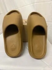 Adidas Yeezy Slide Size 10 NEW 3