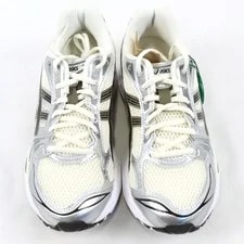 Asics GEL Kayano 14 in and Size 6 1201A019 2