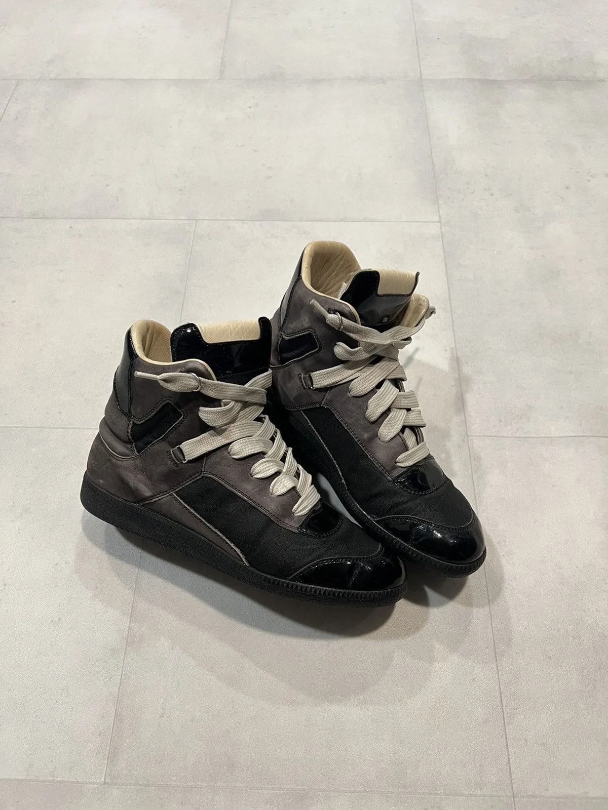 Maison Margiela — OG Maison Margiela Sherman Paneled High — Sneaker — resale
