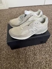 990v3 Kith Hallow 9 3