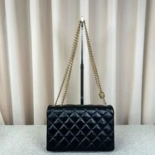 Authentic Chanel Medium Classic Flap 2