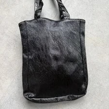 Bottega Veneta Logo Enamel 3
