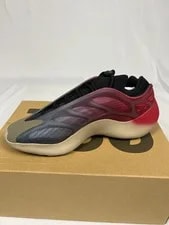 Yeezy 700 V3 (FadeCar) 3