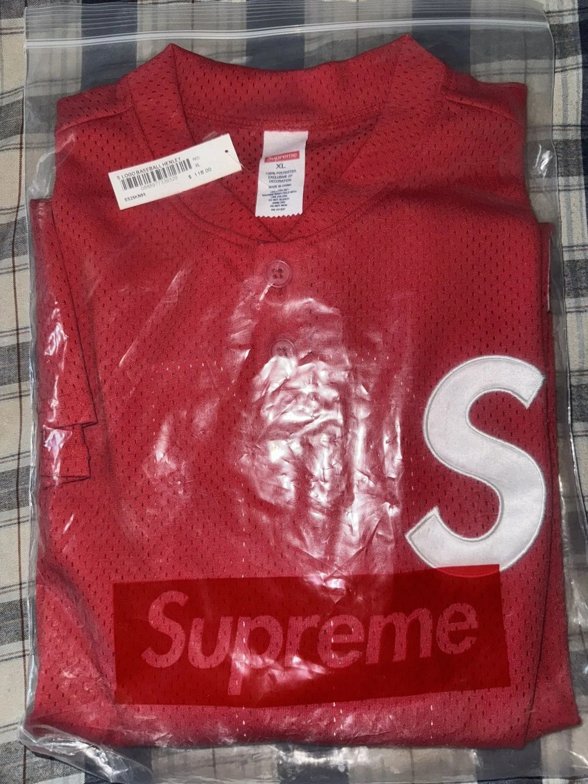 Supreme — Supreme S Logo Baseball — streetwear — resale