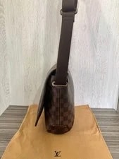 Louis Vuitton Brooklyn Authentic Excellent 3