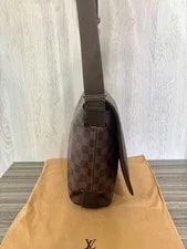 Louis Vuitton Brooklyn Authentic Excellent 4