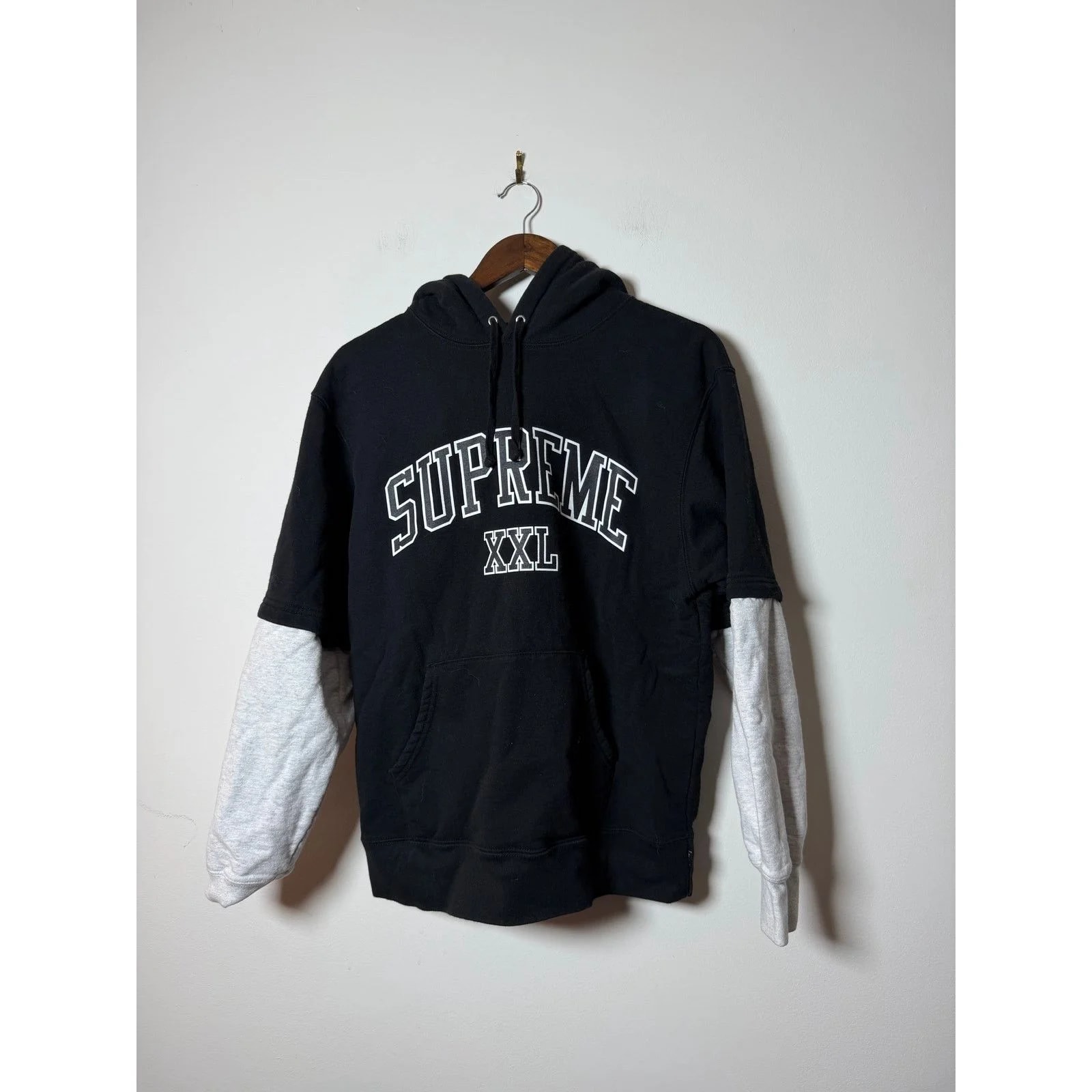 Supreme — Supreme XXL Hoodie — streetwear — resale