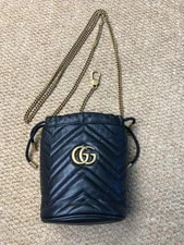 Gucci — Gucci GG Marmont Small Bucket Matelasse Chevron GHW Chain Cros — Handbag — resale