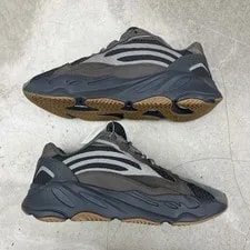 Adidas Yeezy Boost 700 V2 Geode Size US9.5 UK9 Eg6860 2
