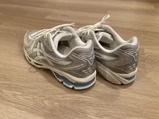 Asics Gel Kayano 14 - Juliana Salazar - ’S 11.5 US - Eucalyptus / Ice 2