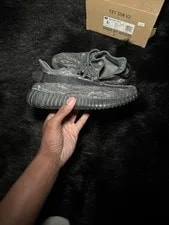 Yeezy Boost 350 v2 Mx Dark Salt 3