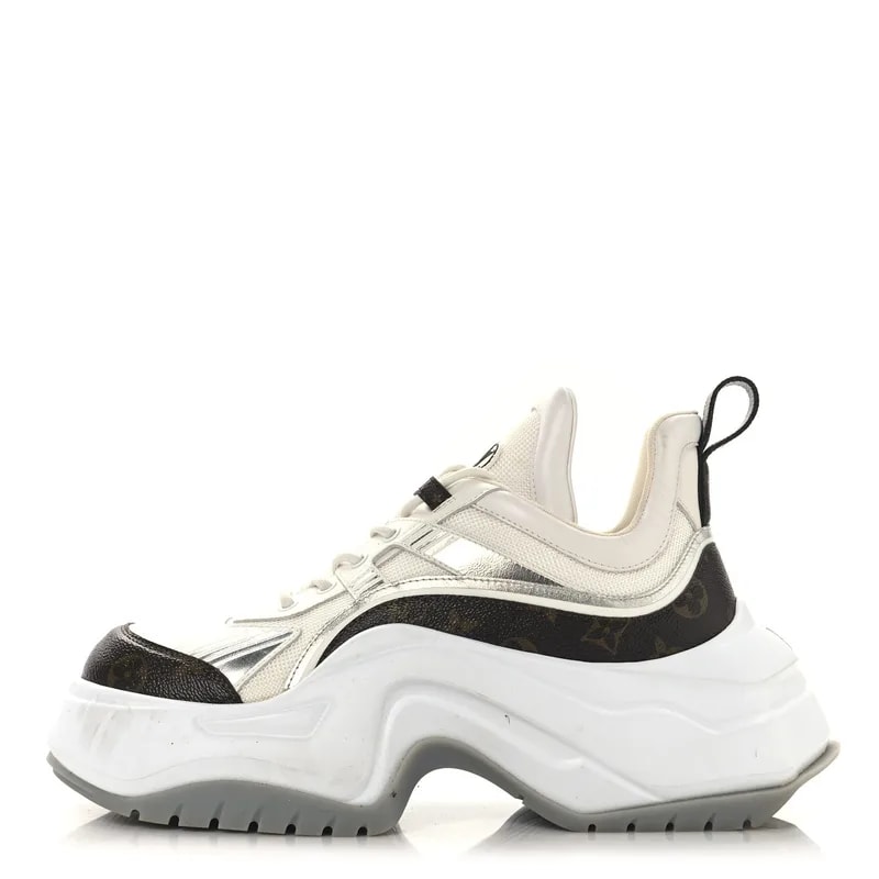 Louis Vuitton — Archlight 2.0 Platform Sneakers 9 — Sneaker — resale