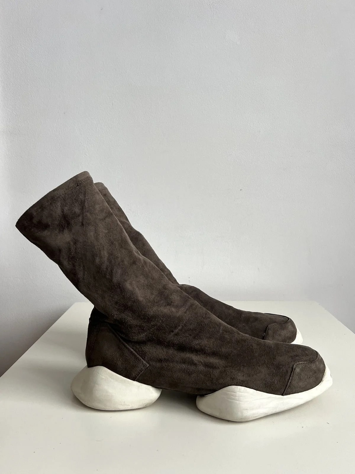 Rick Owens “Mastodon” Vicious Runner Dust 2