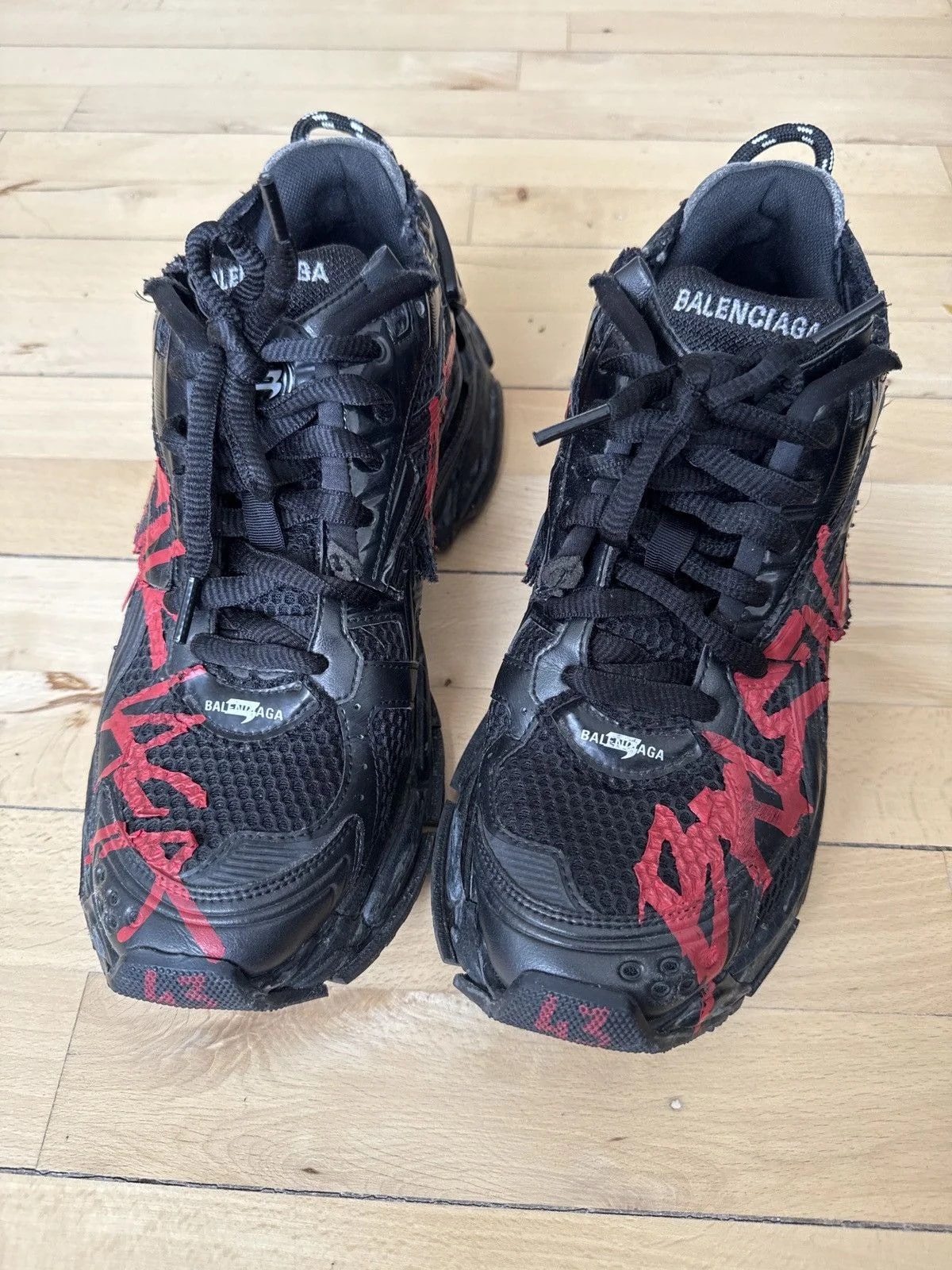 Balenciaga Graffiti Runner 2