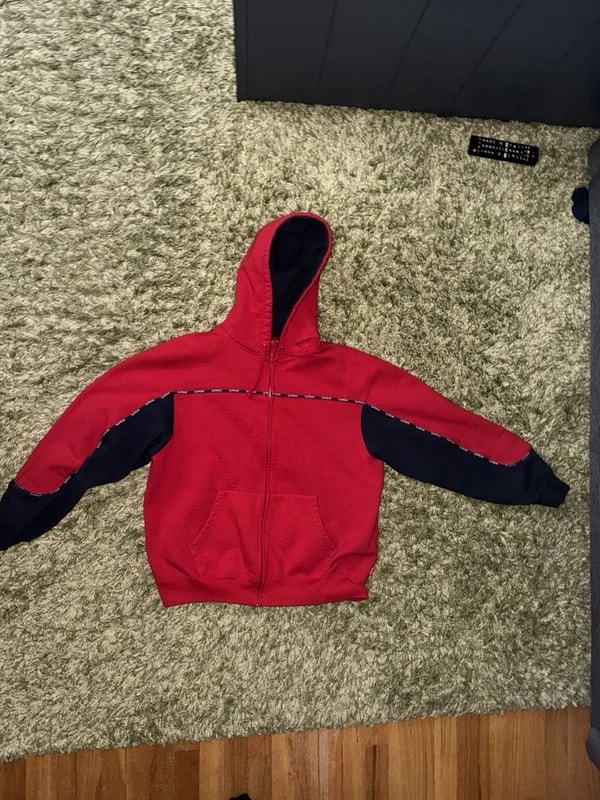 Supreme — Supreme Piping Zip Up Hoodie — streetwear — resale