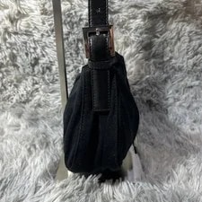 Very Fendi Mamma Baguette One 4