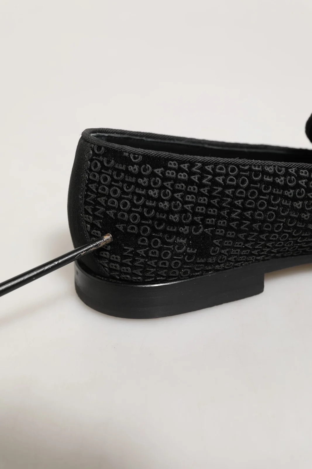 Dolce & Gabbana — Dolce & Gabbana Logo Dress Loafers Shoes — Designer Shoe — resale