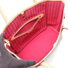 Louis Vuitton Neverfull Pivonne W 3