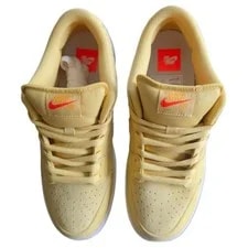 Nike SB Dunk Low Saturn FJ1674-700 3