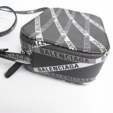 Balenciaga E0122004352 Everyday Camera 3