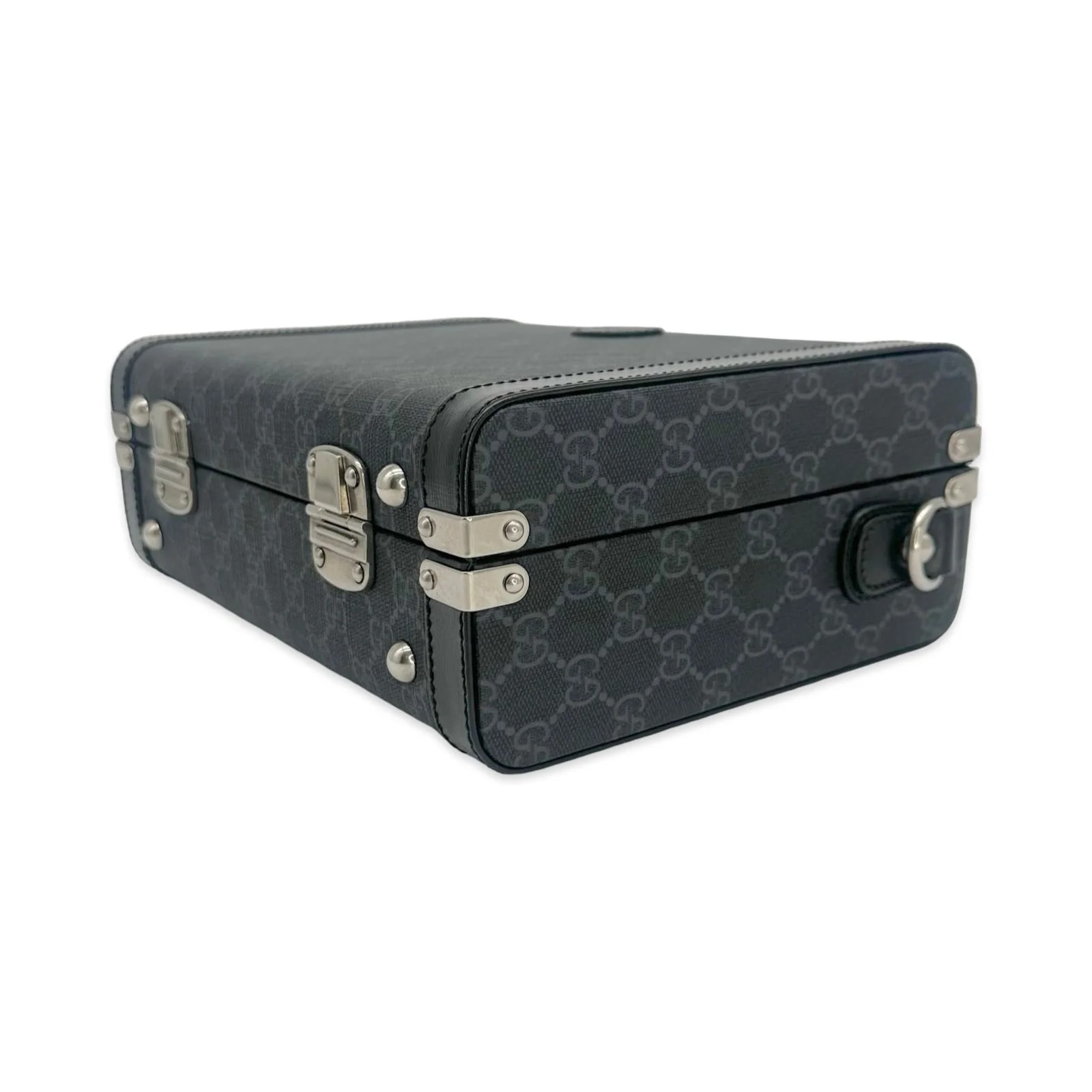 GG Supreme Beauty Case 4