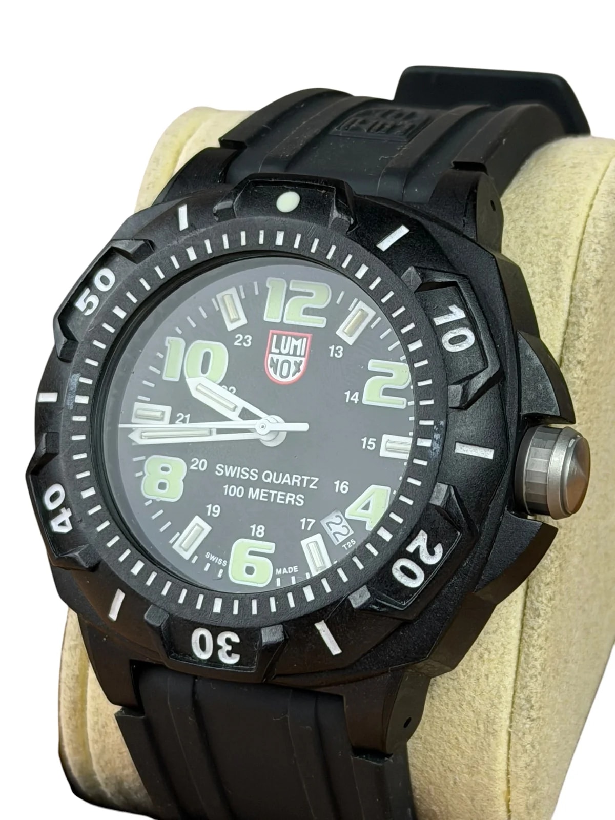 Luminox Sentry 0200 Carbon Black 43mm 2