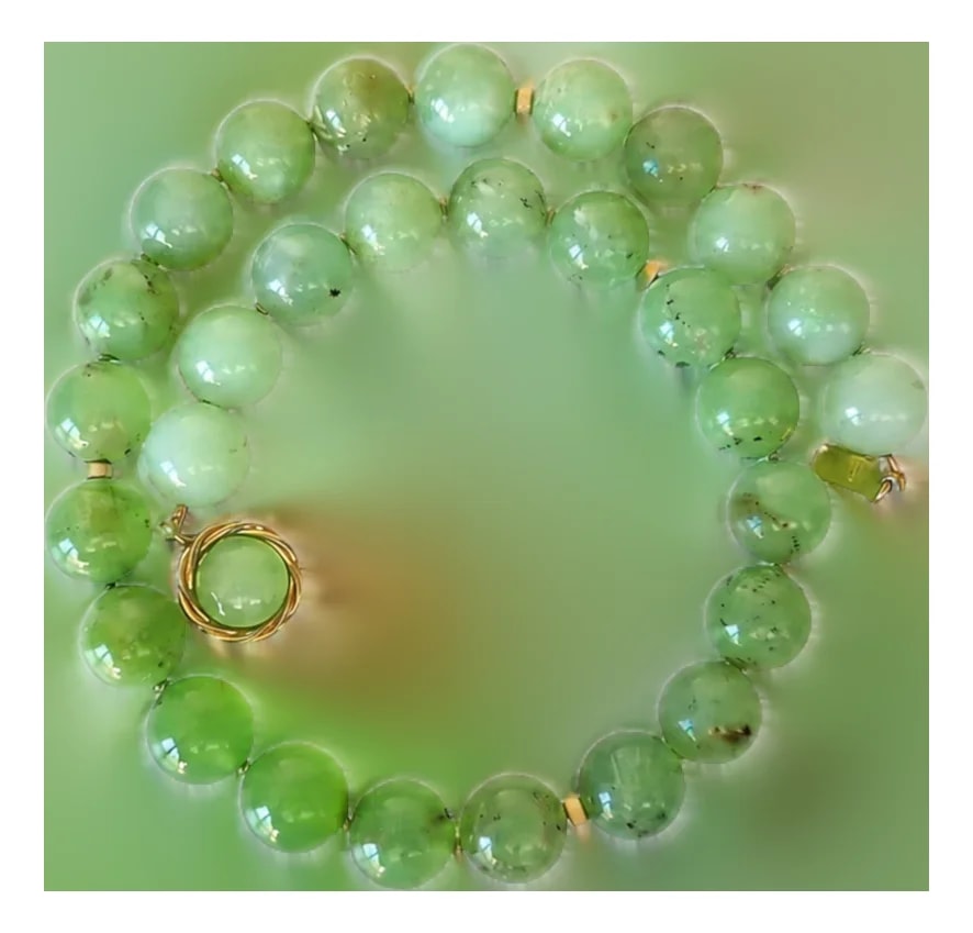 Australian Chrysoprase Beaded With Chrysoprase Clasp — Jewelry — resale