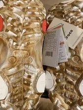 Crocs X Classic Cinnamon Toast Crunch Clogs Size 8 10 4